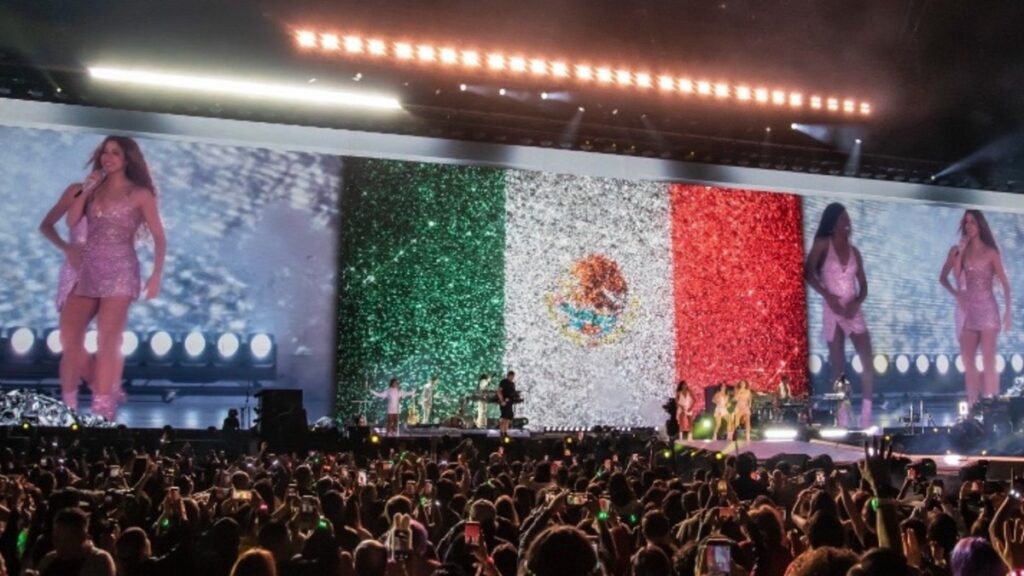 Shakira anunció cuatro nuevos conciertos en el país como parte de su gira “Las Mujeres Ya No Lloran”.