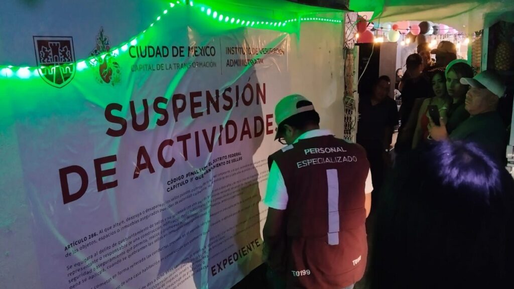 suspenden-49-chelerias-en-cdmx-por-irregularidades-algunas-vendian-a-menores
