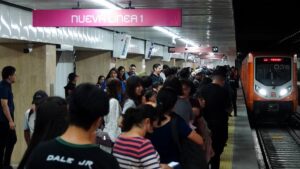 Aumentan casos de pinchazos en Metro y Metrobús de CDMX; serían, al menos, 22