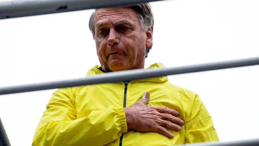 Bolsonaro sale de hospital