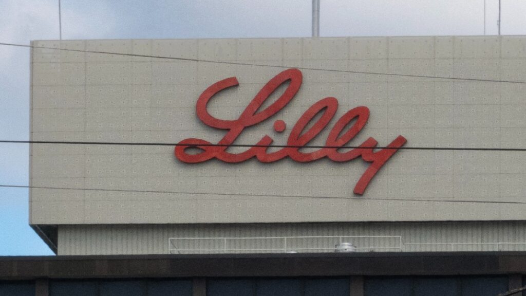 Eli Lilly desarrolla el medicamento orforglipron que sería tan eficaz como los inyectables Ozempic y Mounjaro contra la diabetes.