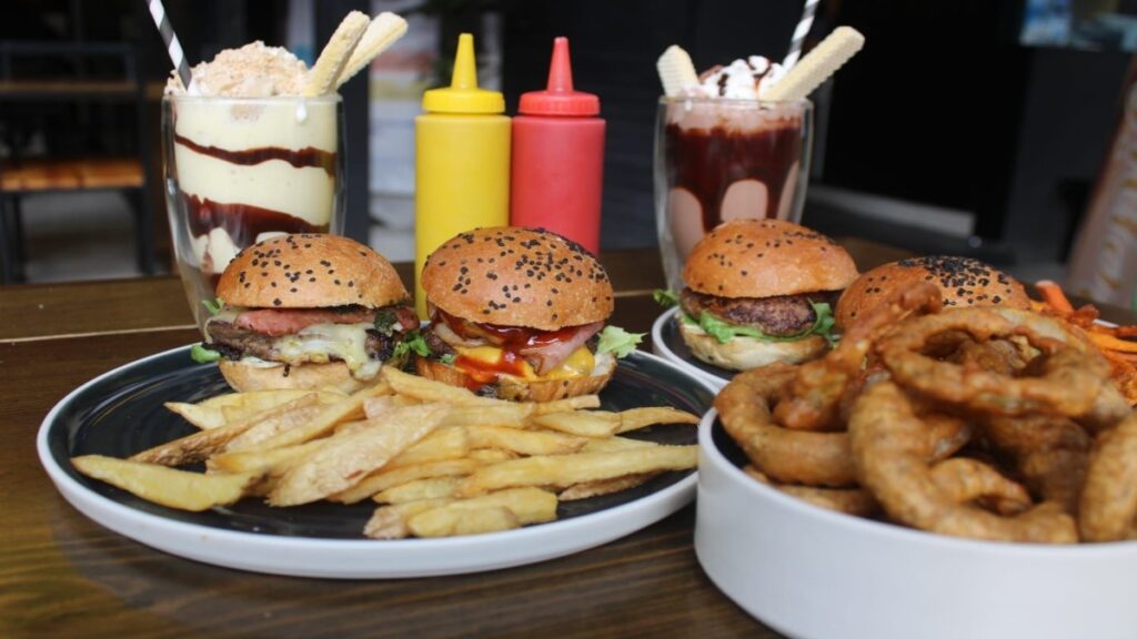 Hamburguesas Y Malteadas