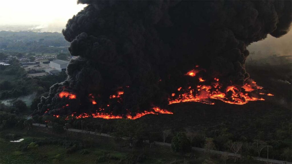 Imágenes del incendio en Tabasco.