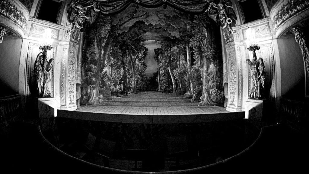 El intérprete, figura clave de la escena cultural santafesina, se desplomó en pleno escenario mientras participaba en la obra "1580-Rebelión de los 7 Jefes".