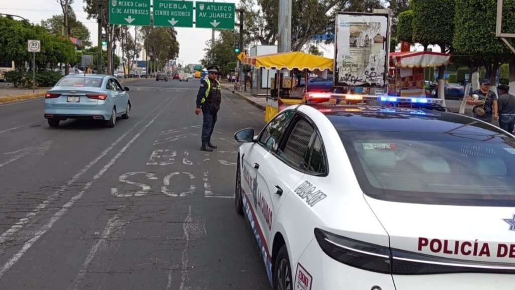 esta es la multa por el uso de portaplacas en Puebla