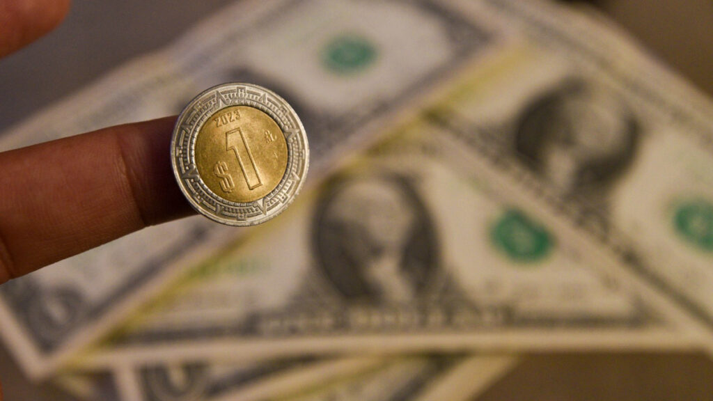 Así cotiza el dólar hoy. Cuartoscuro