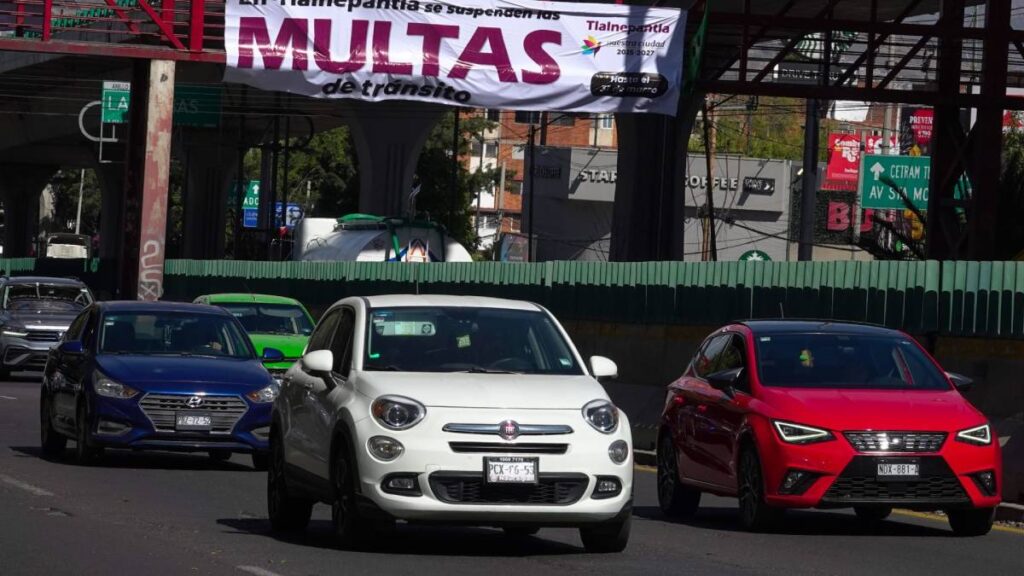 Anuncian regreso de multas de tránsito