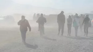 Vientos fuertes azotarán Nuevo León; rachas podrían alcanzar hasta 70 km/h en próximos días