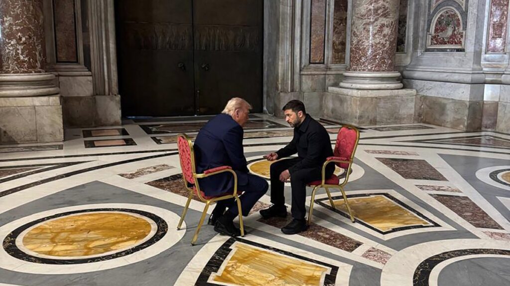 Donald Trump y Volodimir Zelenski.