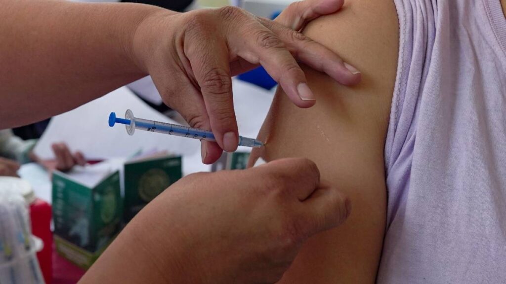 Macrocentros de Vacunación en Guerrero operarán del 2 al 11 de diciembre