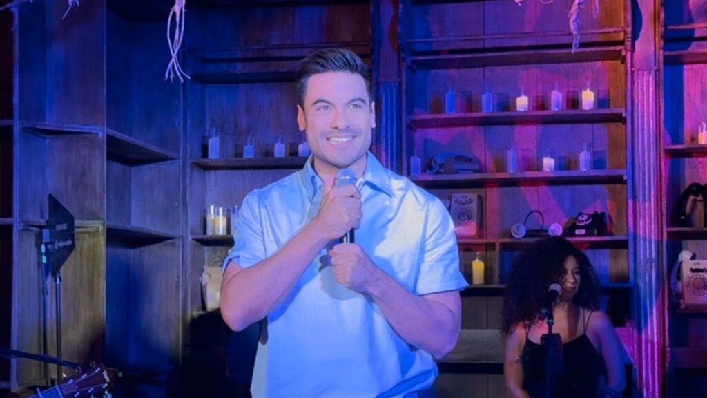 Carlos Rivera presenta su nuevo disco "¿Qué Significa el Amor?" con íntima cena en CDMX