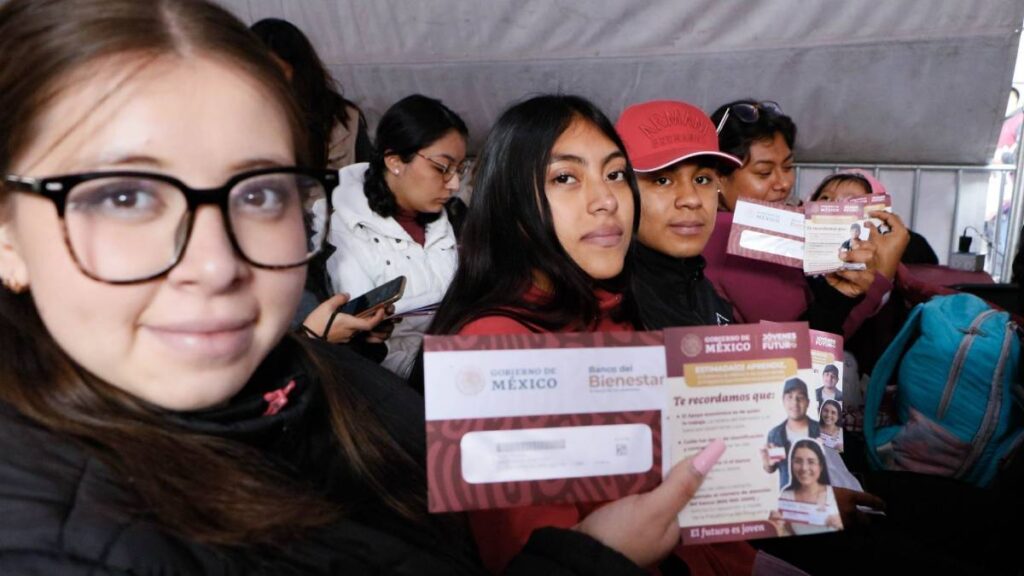 Jóvenes Construyendo el futuro.