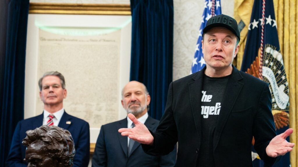 Elon Musk niega acusaciones del NYT por supuesto consumo de drogas, asegura ser tan fotografiado que se notaría