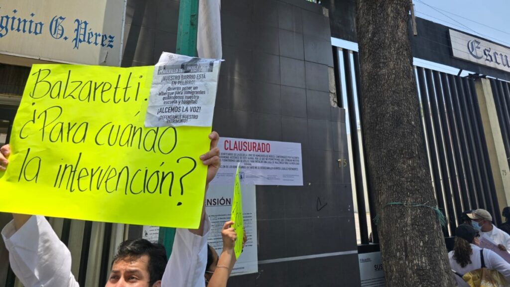 Escuela de Homeopatía de Peralvillo ya no opera, responde Cravioto por protestas contra albergue