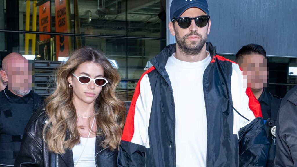 Gerard Pique Y Clara Chia Abucheados