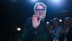 Guillermo del Toro arremete contra la inteligencia artificial en proyección de “Frankenstein”