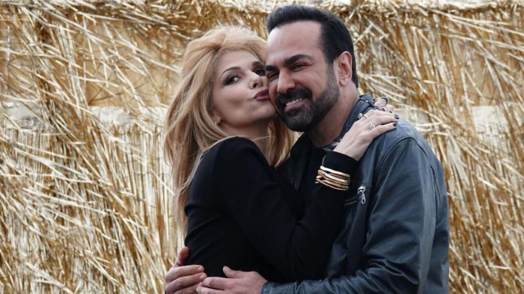 Itati Cantoral Albertano Beso Romance