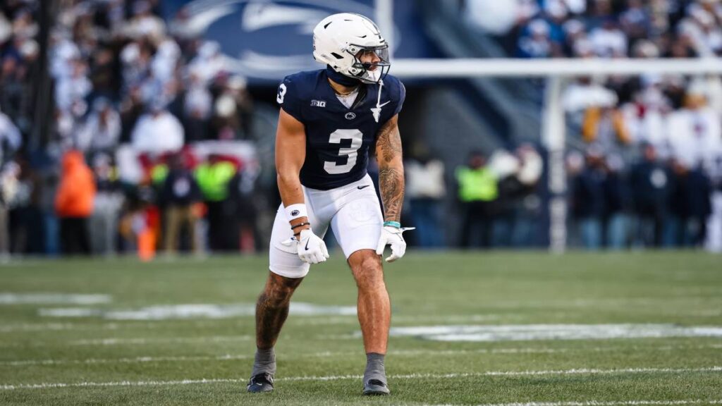 Jugador de futbol americano sufre terrible choque: su pareja muere en el accidente