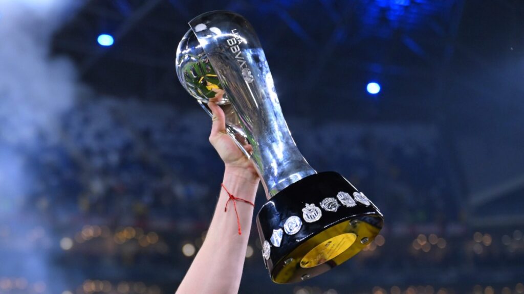 Trofeo de la Liga MX