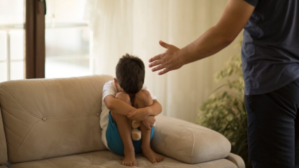 Publican guías de actuación ante delitos contra niños y adolescentes en México