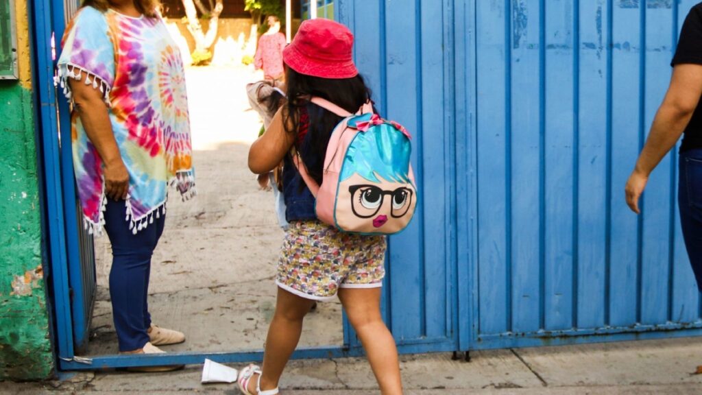 De acuerdo con el calendario escolar 2024-2025 de la SEP, aún quedan dos fines de semana largos (puentes) que puedes aprovechar en familia.