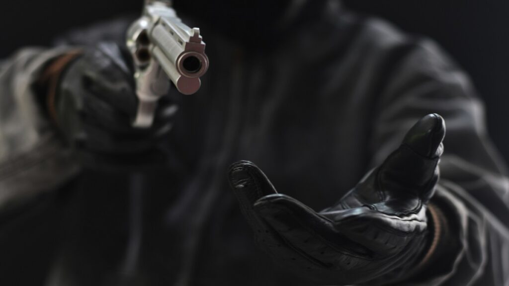 roban negocio de colima