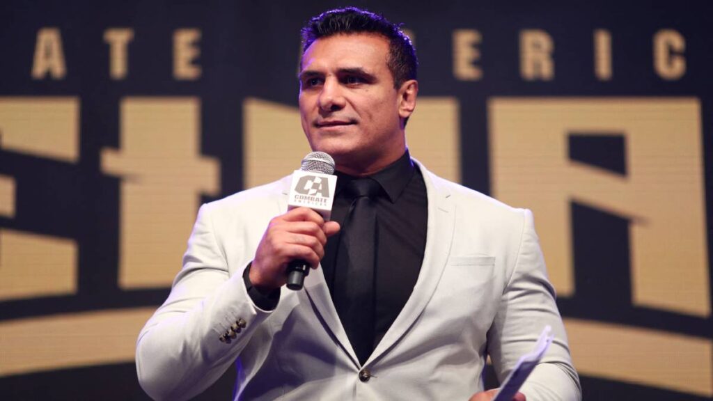 Otra vez: Alberto del Río reparte golpes en conferencia; tunde a Hijo del Vikingo y a Latin Lover
