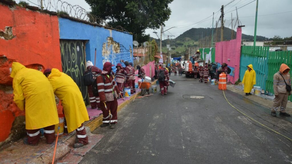 Brugada inicia en San Miguel Ajusco, Tlalpan, renovación de canchas de futbol comunitarias rumbo al Mundial