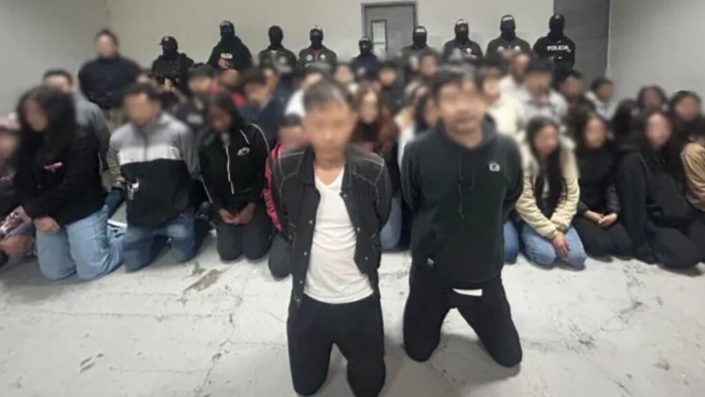 Desmantelan call center en Ecuador que extorsionaba a víctimas en México