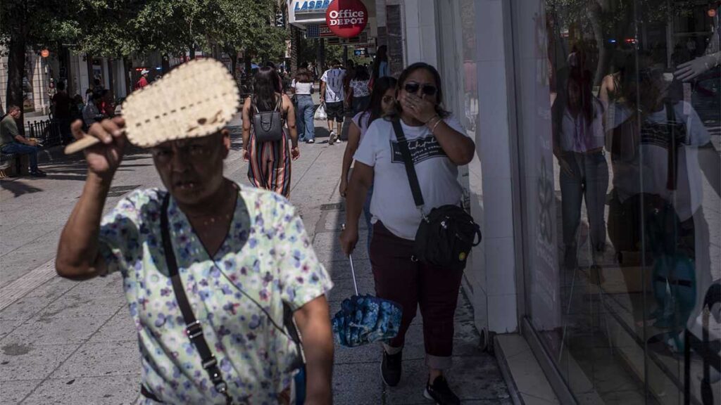 La canícula se presenta durante los meses de julio y agosto.