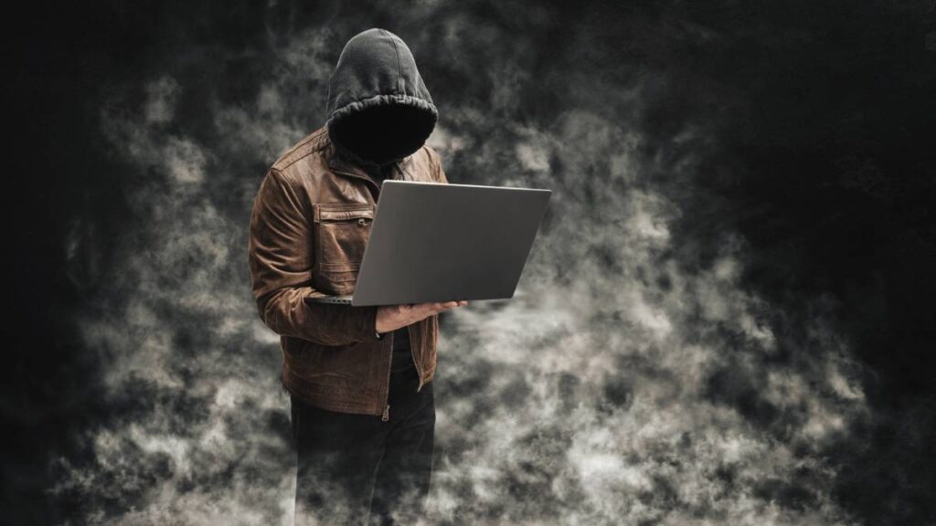 ¿Qué es y cómo se hace “grooming”, práctica de la que acusan a Alejandro Sanz con una fan?