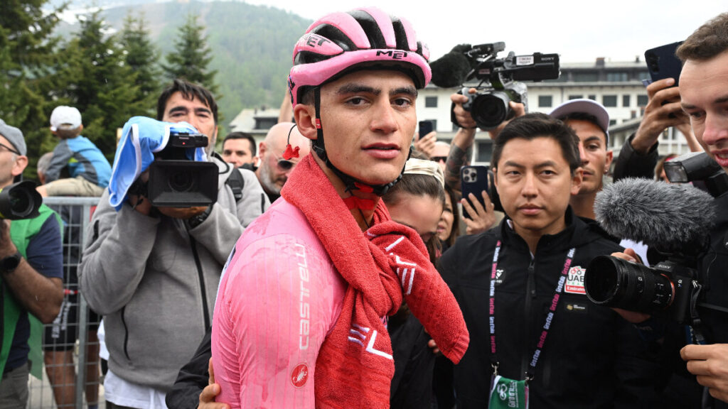 Isaac del Toro no se llevó el premio mayor del Giro de Italia, pero...