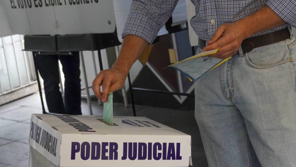 Proponen mover elección del poder judicial a 2028.