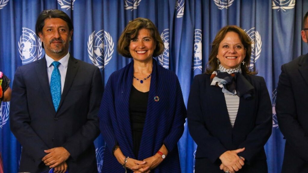 Ramos señaló que la UNESCO debe recuperar protagonismo en la construcción de la paz desde la educación y la cultura.