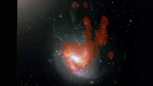 Descubren "galaxia medusa" con "orejas de conejo", así luce