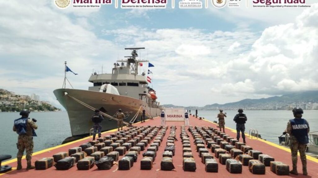 Hallan Narcosubmarino En Guerrero
