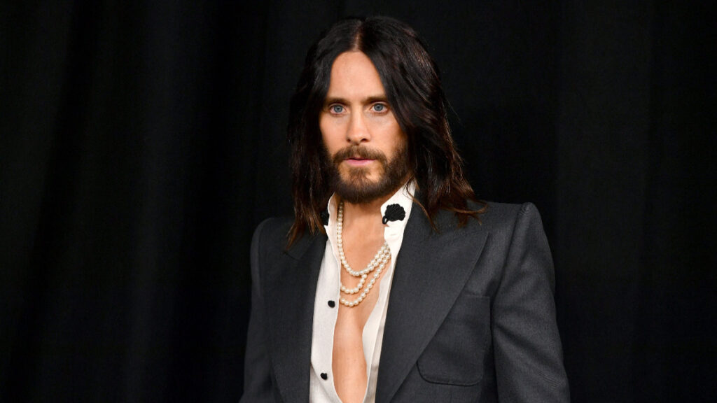 Acusan a Jared Leto de abuso sexual; actor niega acusaciones