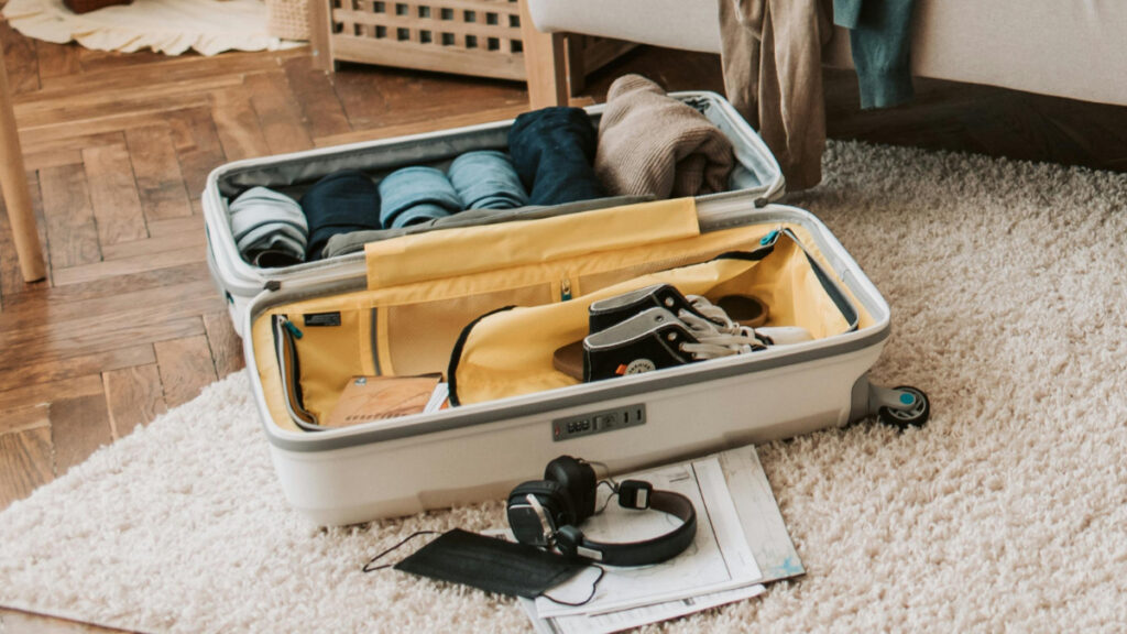 Revelan para qué sirve el compartimento oculto en muchas maletas