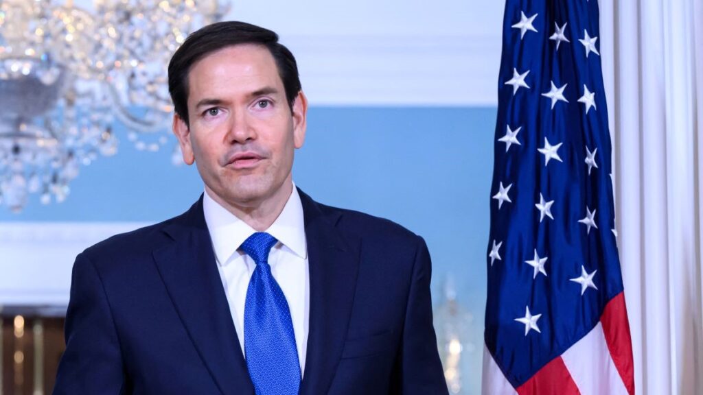 Gobierno de Donald Trump considera vetar a 36 países de Estados Unidos