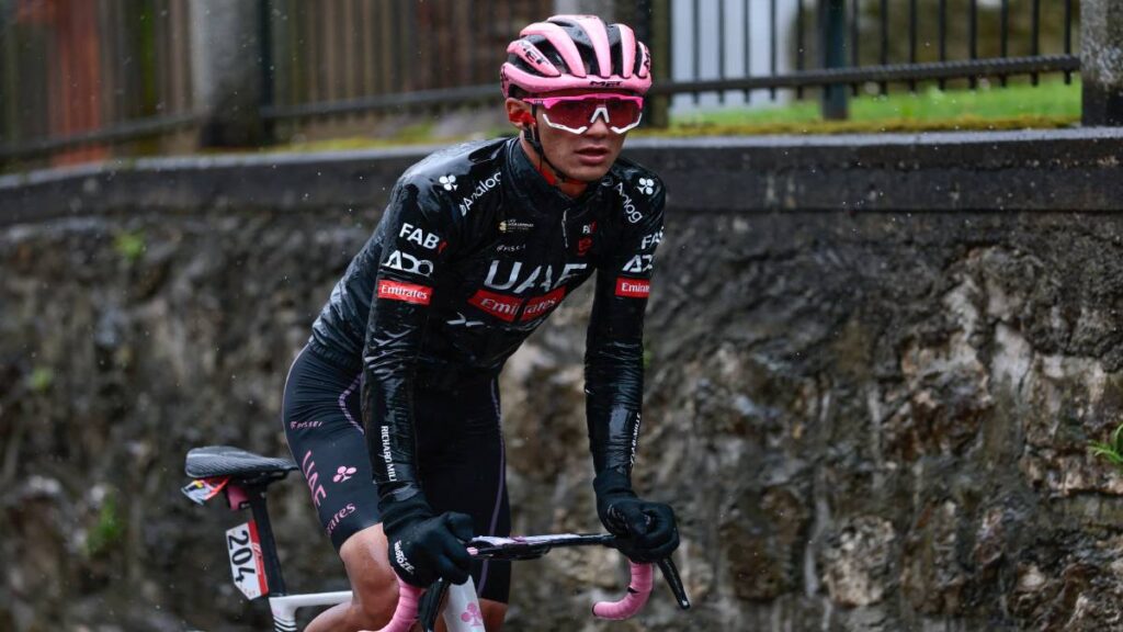 ¡No paran los éxitos! Así premian a Isaac del Toro por su participación en el Giro de Italia