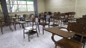 ¿Por qué no habrá clases el lunes 17 de noviembre?