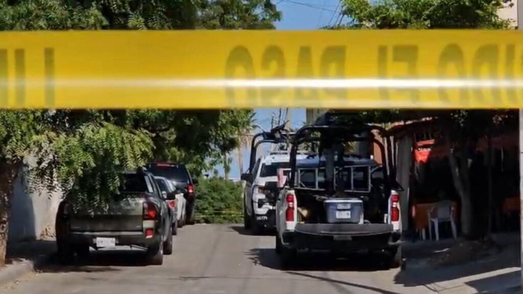 Autoridades en Sinaloa tras asesinatos.