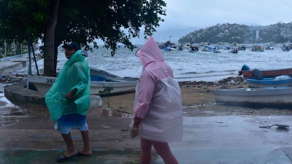 Conagua confirma que la tormenta tropical Chantal no representa peligro para México por su trayectoria y distancia