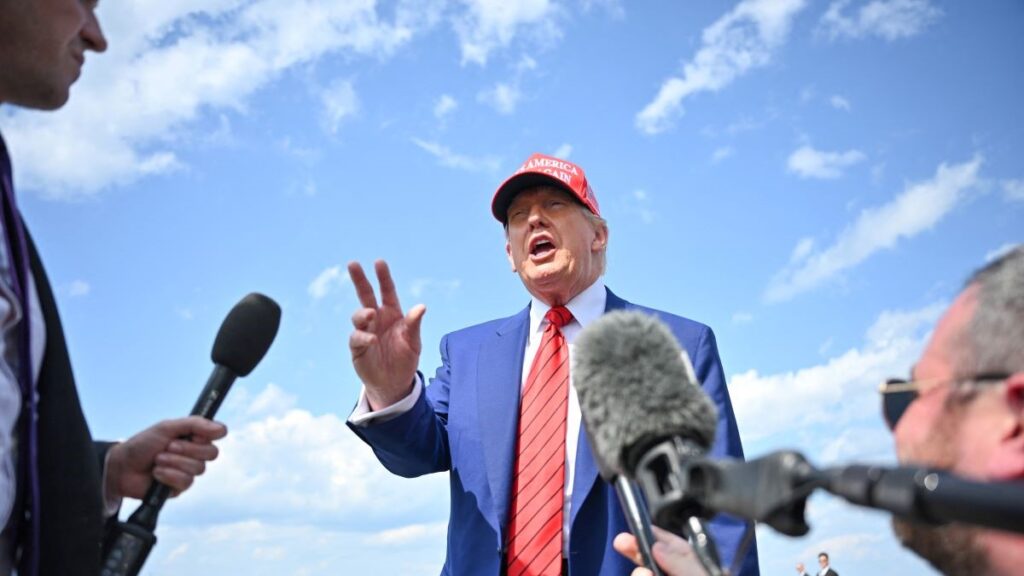 Trump anuncia que podría lograr un acuerdo histórico con Harvard