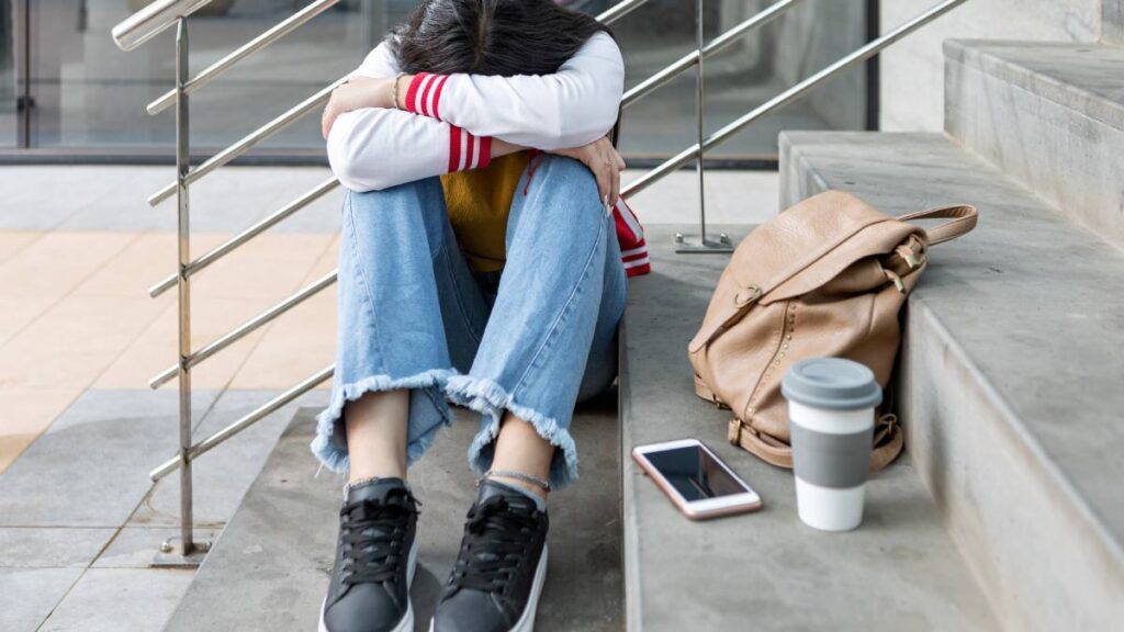 Alumna denuncia a maestros por acoso en Chiapas.