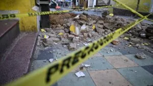 ¿Qué hacer y qué tener en caso de sismo?