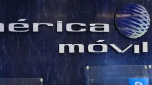 América Móvil aumenta 7% su utilidad neta y suma 3.1 millones de clientes