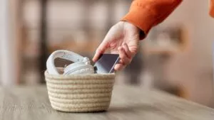 ¡Alerta! Así roban tu identidad con apps que prometen préstamos en minutos