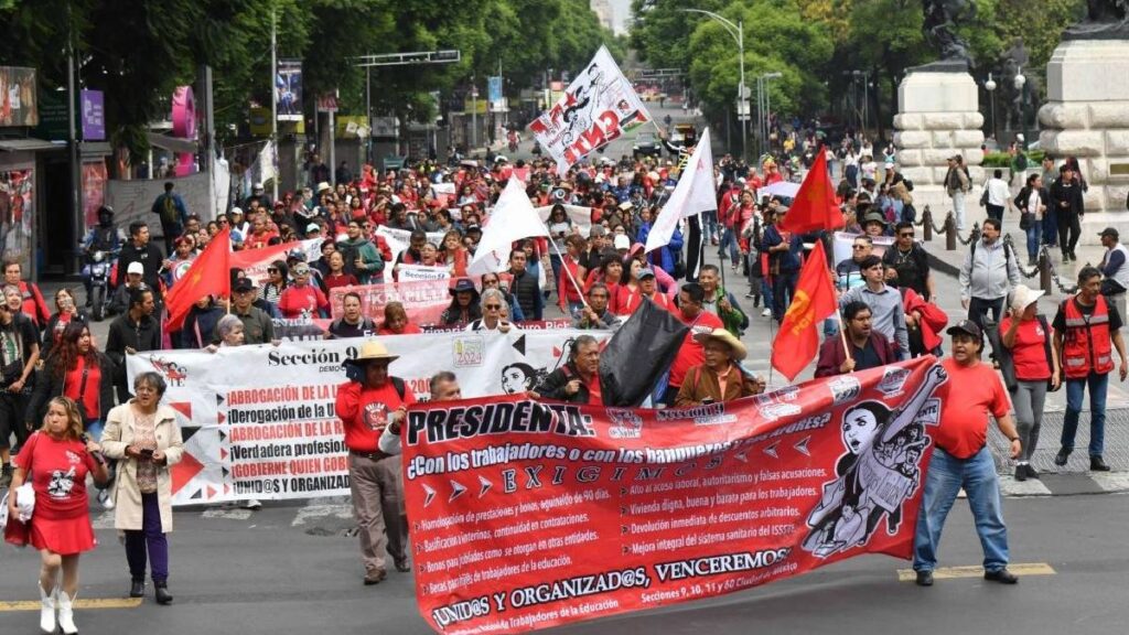 CNTE planea liberar casetas de cobro como parte de sus movilizaciones.