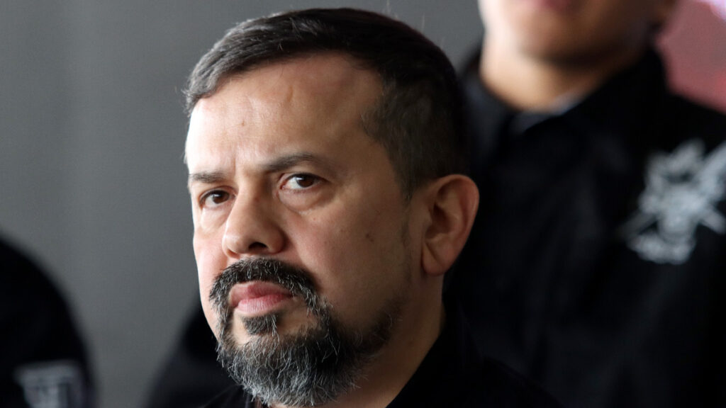 Declaran prófugo a Cruz Martínez y giran orden de aprehensión por caso contra Alicia Villarreal